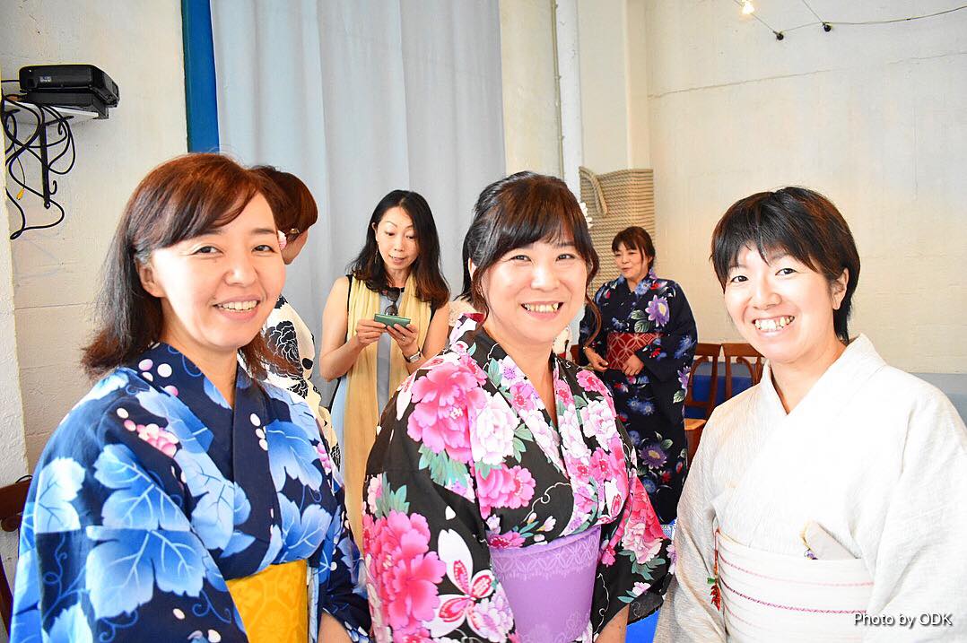 真夏の室内花火大会